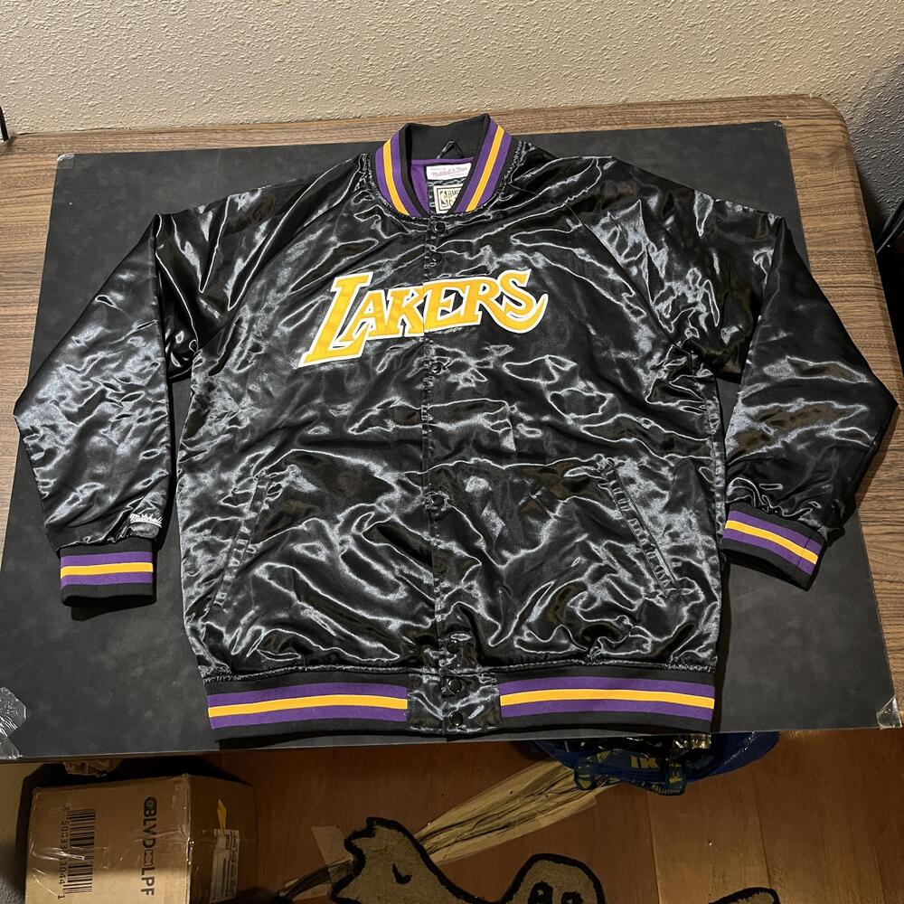 Los Angeles Lakers Jacket Mens 2XL Black NBA Basketball Mitchell & Ness HWC